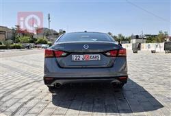 نيسان ألتيما